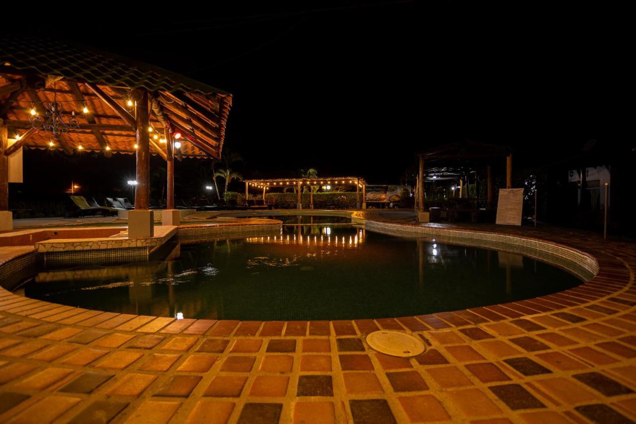 Hotel El Rancho Quepos Exterior foto